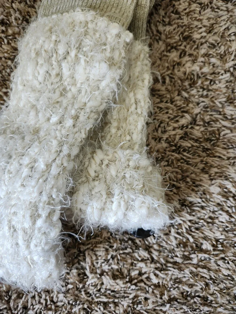Simply Noelle Tall Fuzzy Knit Socks - Light Gray & White